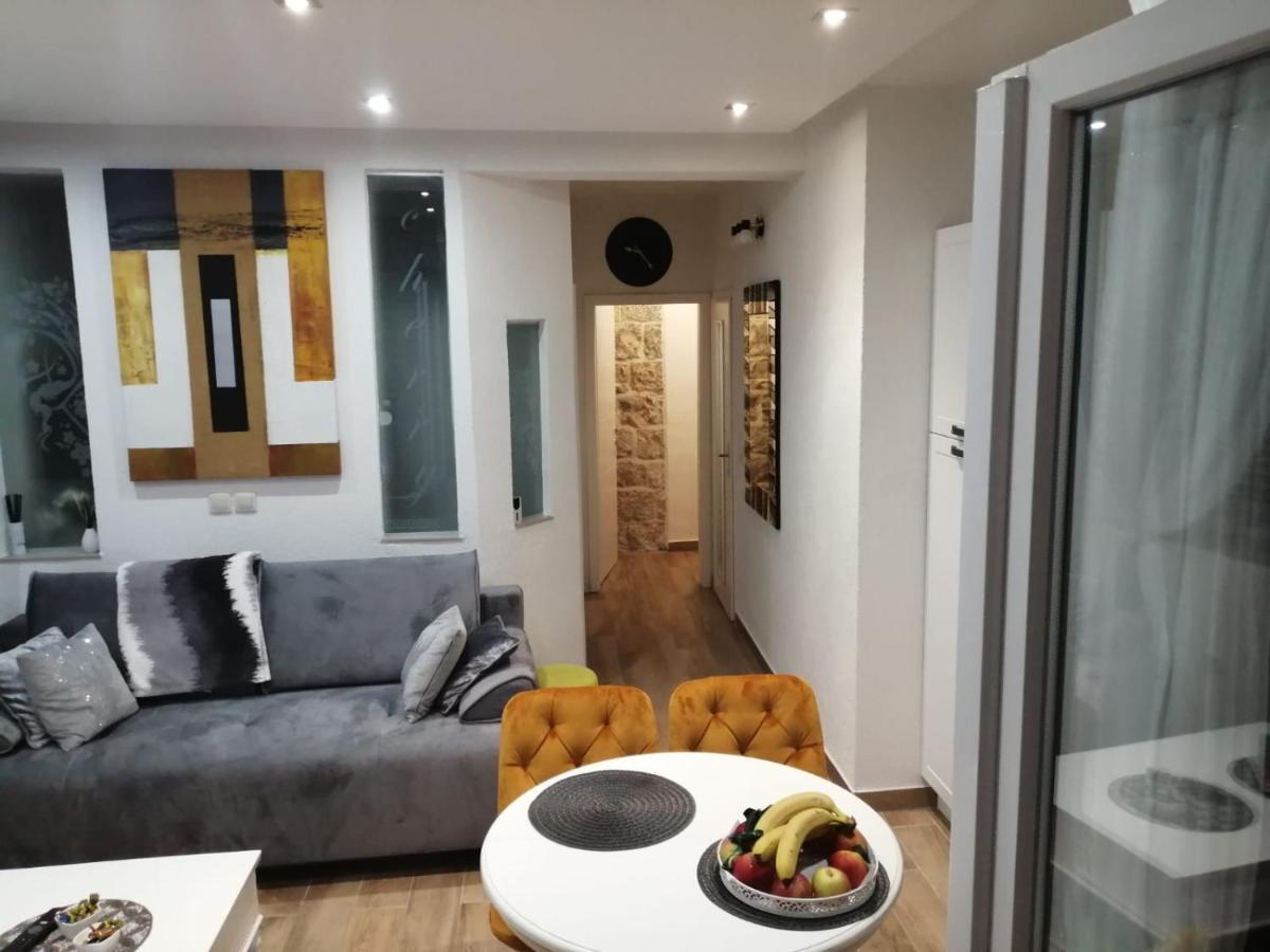 Cherry Luxury Apartment Корчула Екстер'єр фото