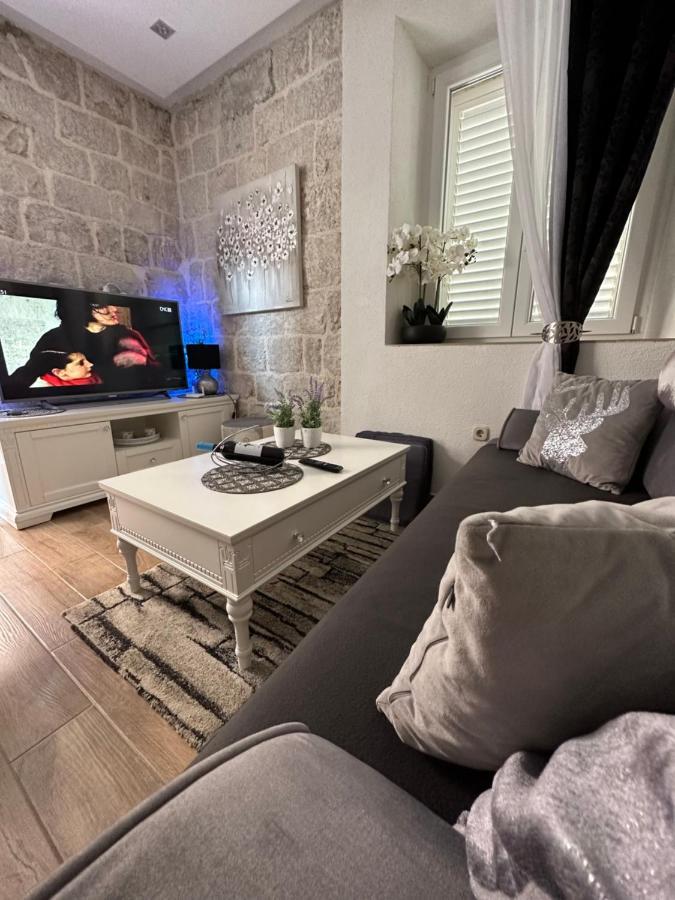 Cherry Luxury Apartment Корчула Екстер'єр фото