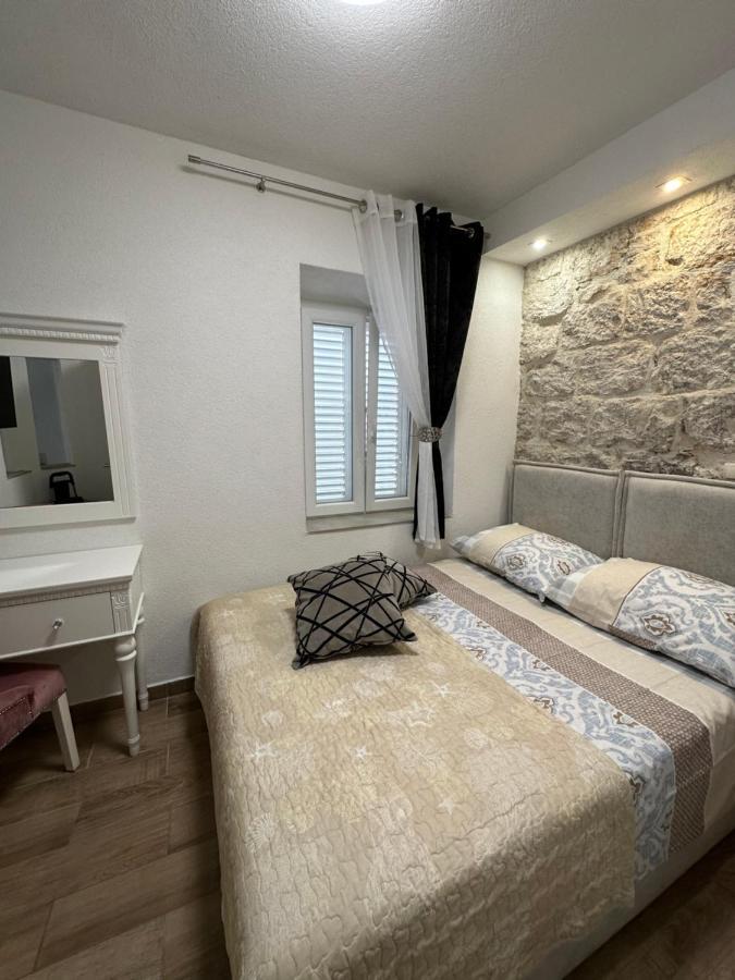 Cherry Luxury Apartment Корчула Екстер'єр фото